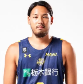 https://img.kuantuzs.com/img/basketball/player/89756375ea4d28cc02198d41debbd9ab.png